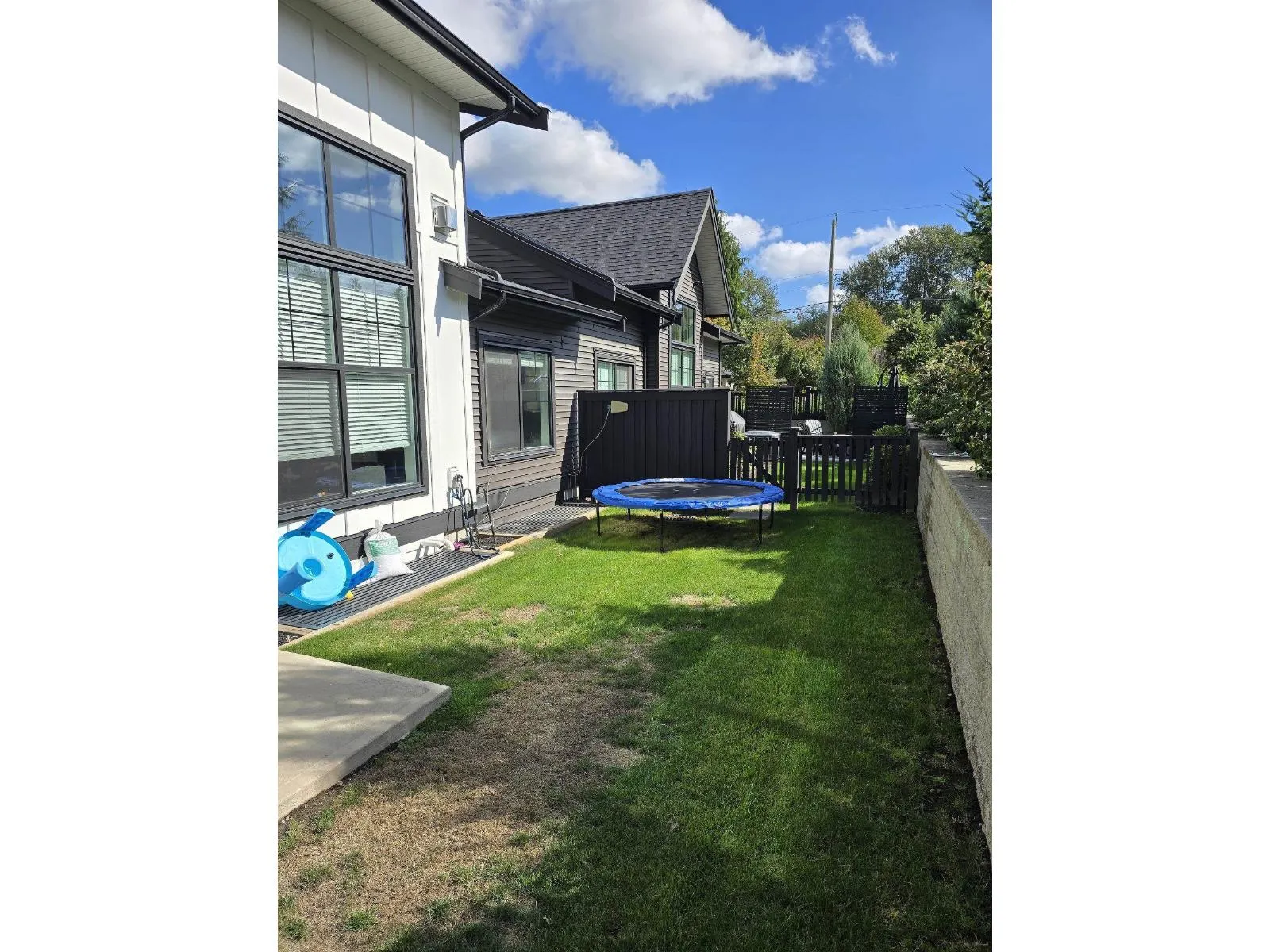 87 7967 197 STREET