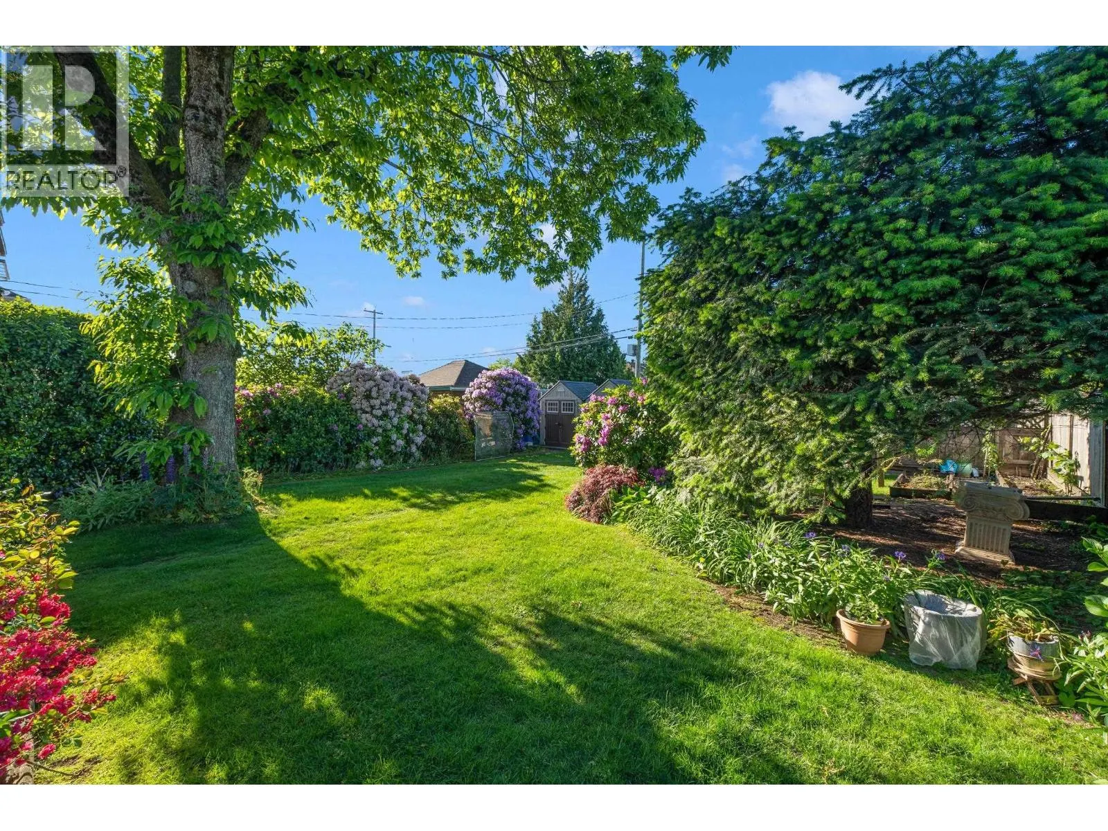275 W KING EDWARD AVENUE