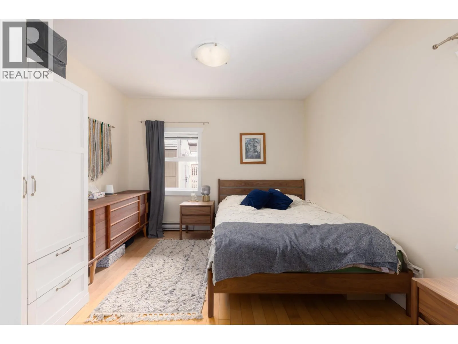 151 W 14TH AVENUE