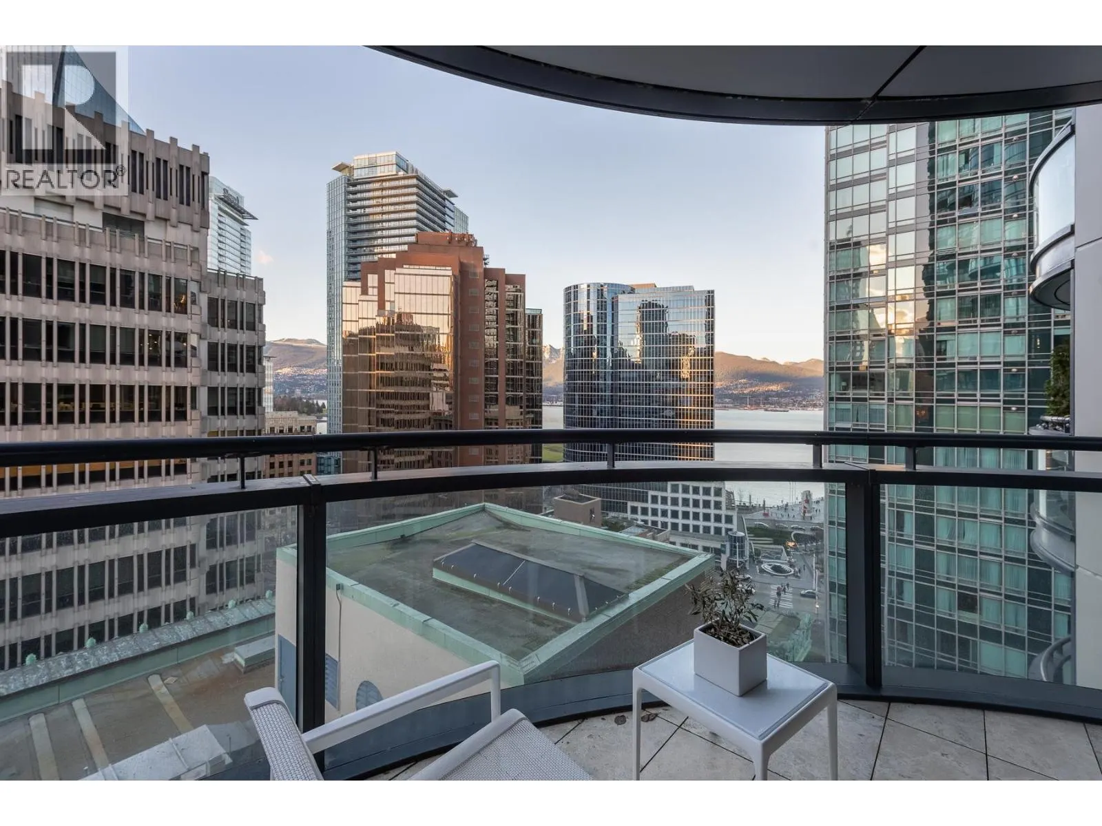 1507 838 W HASTINGS STREET