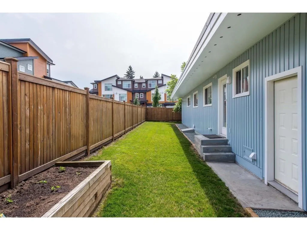 46598 MACKEN AVENUE|Chilliwack Proper East