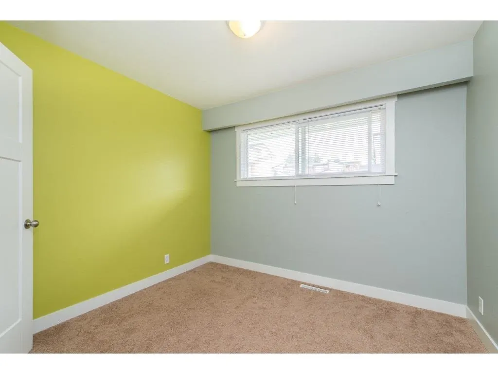 46598 MACKEN AVENUE|Chilliwack Proper East