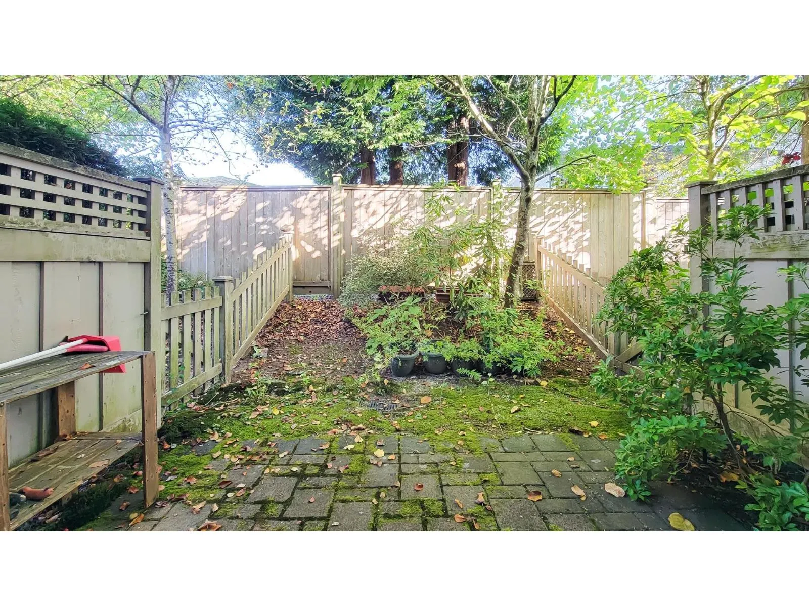 47 15353 100 AVENUE