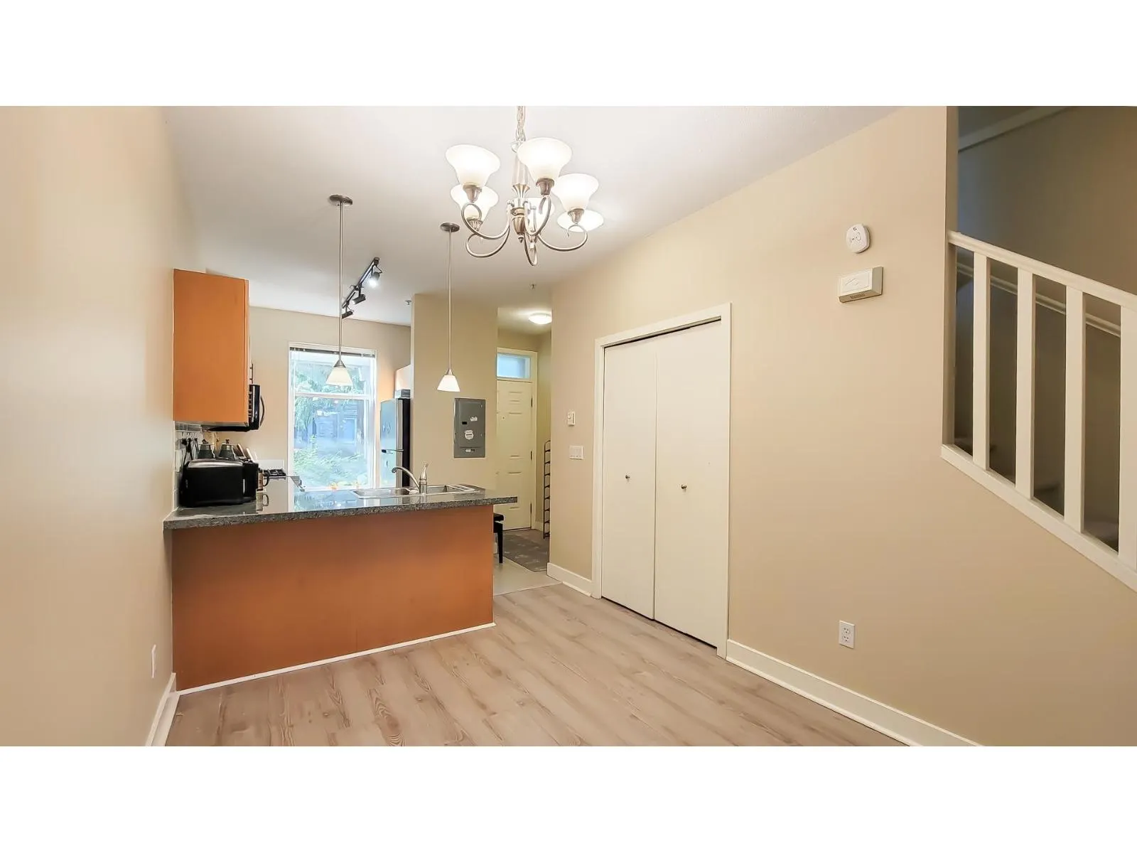 47 15353 100 AVENUE