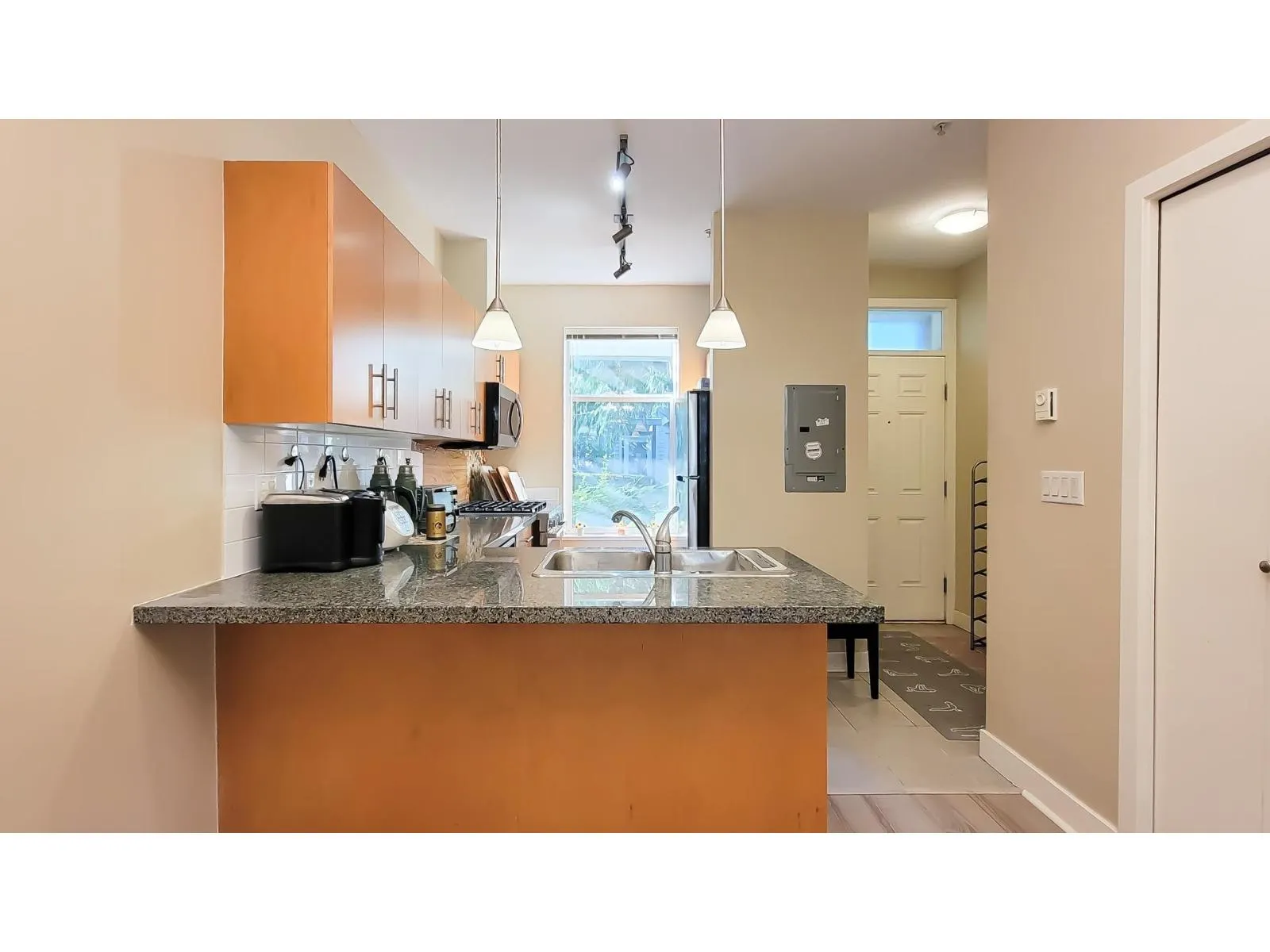 47 15353 100 AVENUE