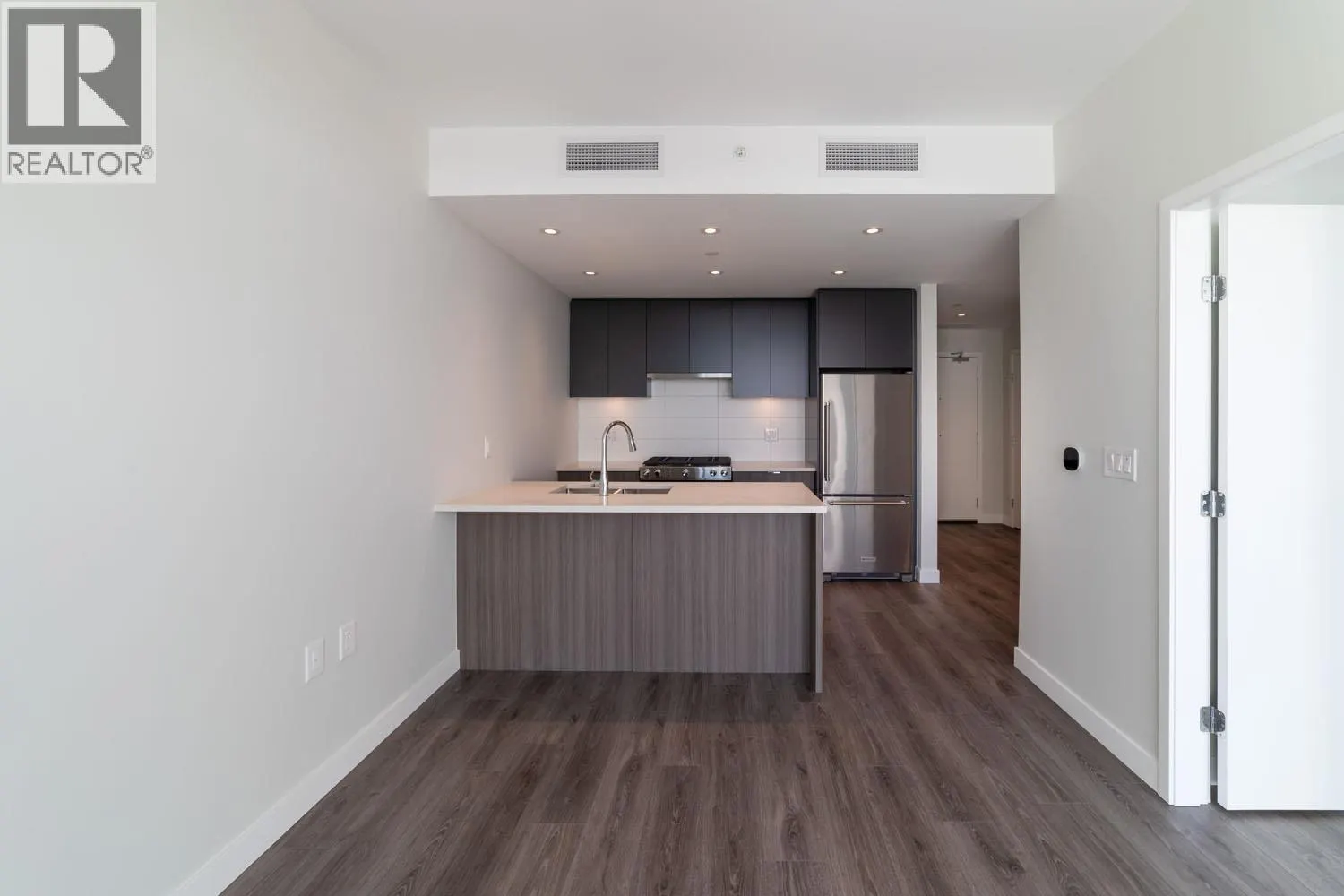 1403 3430 KENT AVENUE