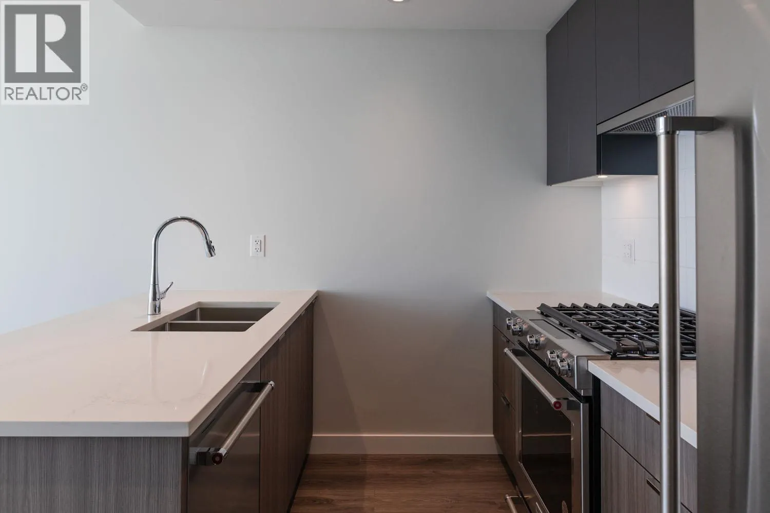 1403 3430 KENT AVENUE