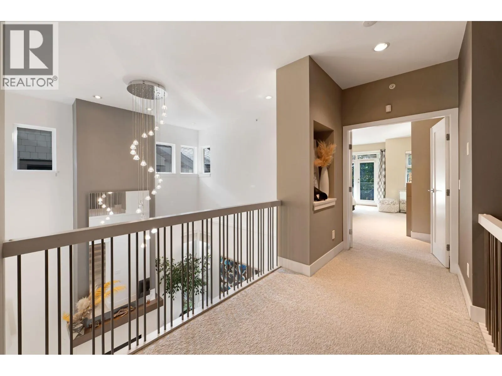 20 555 RAVEN WOODS DRIVE