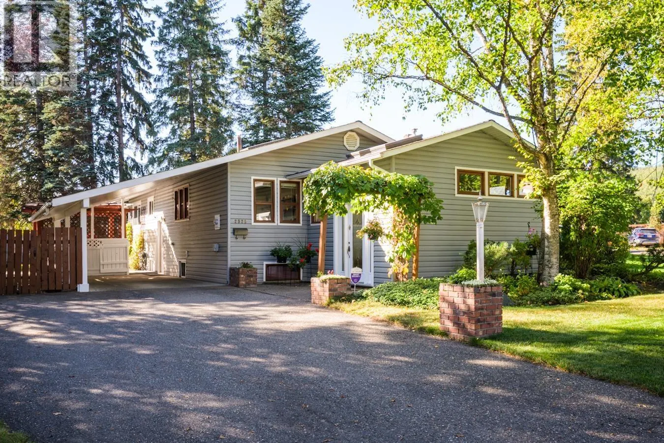 2925 BESSBOROUGH PLACE