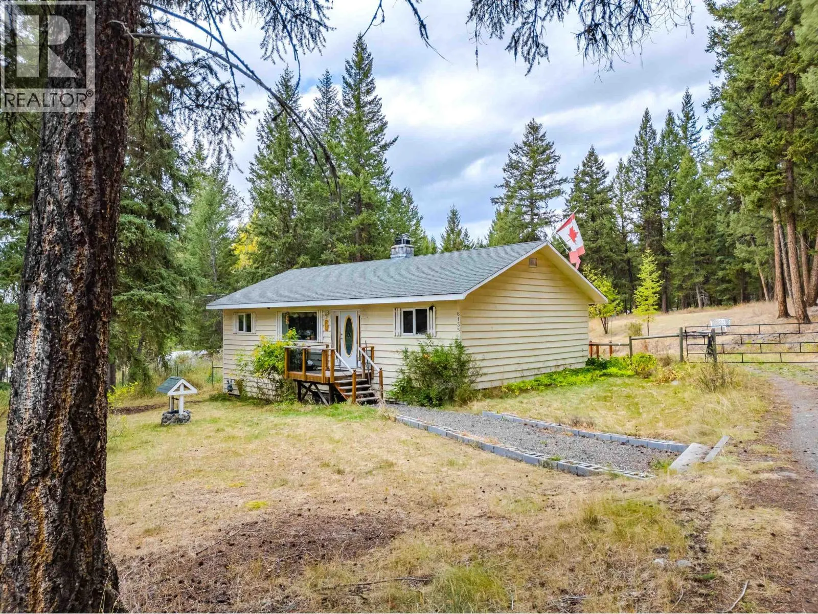 6135 RANCHETTE ROAD