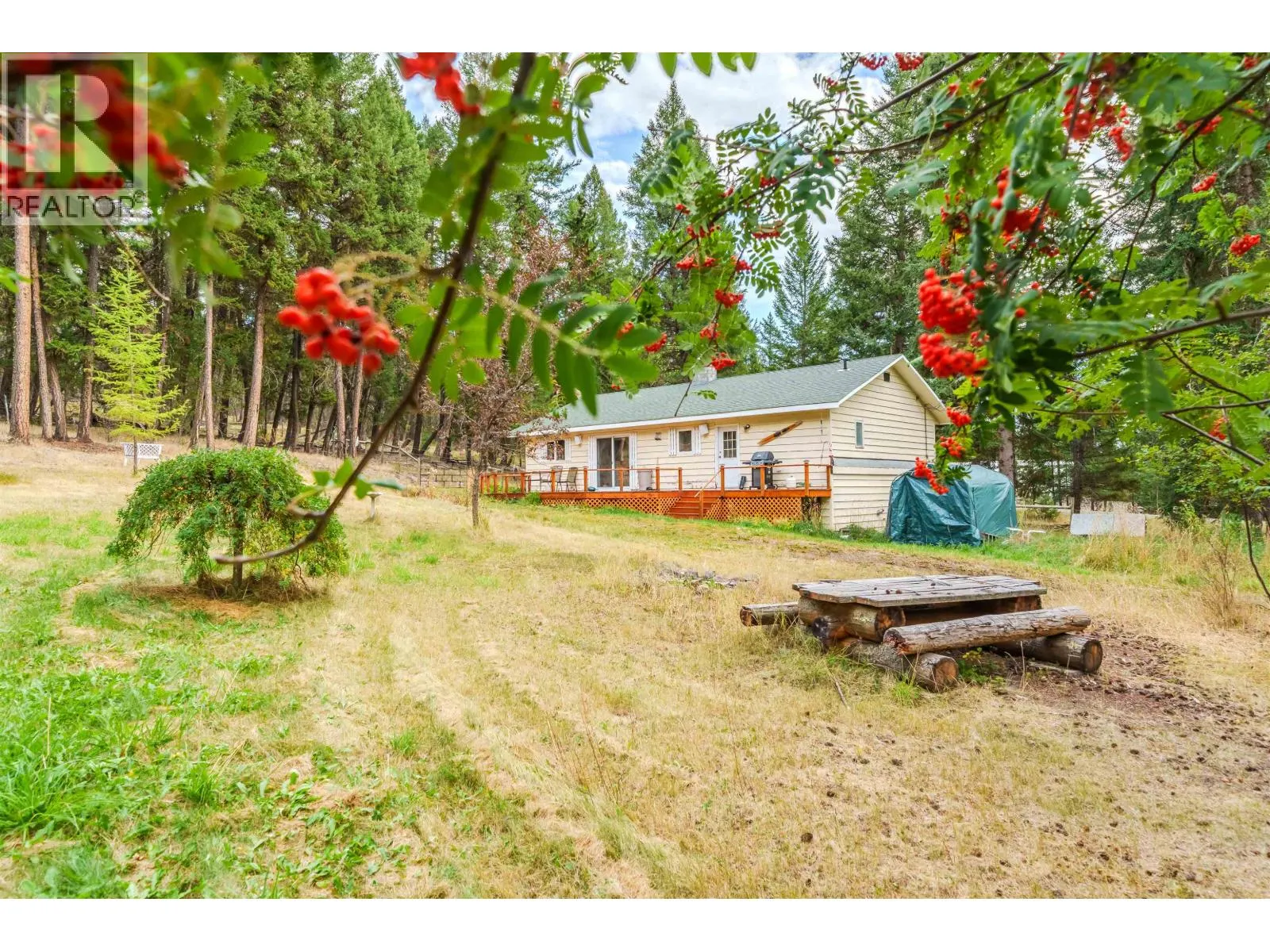 6135 RANCHETTE ROAD