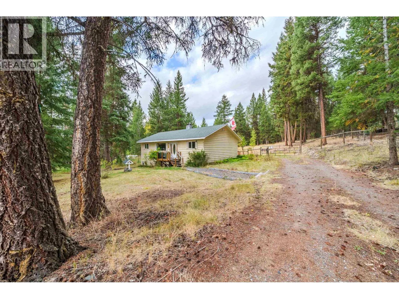 6135 RANCHETTE ROAD