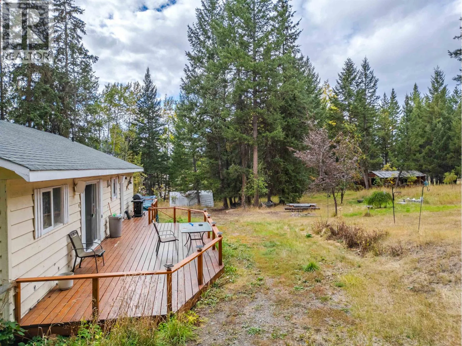 6135 RANCHETTE ROAD