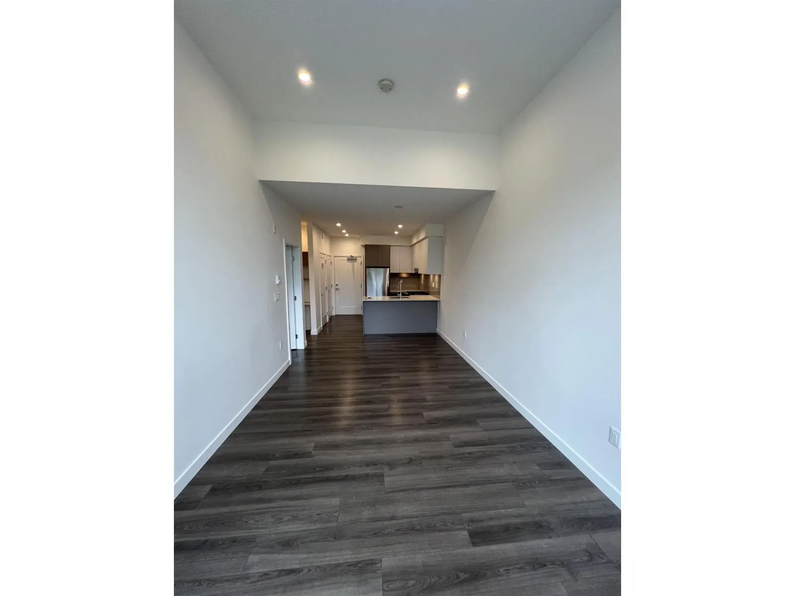 411 13788 76 AVENUE