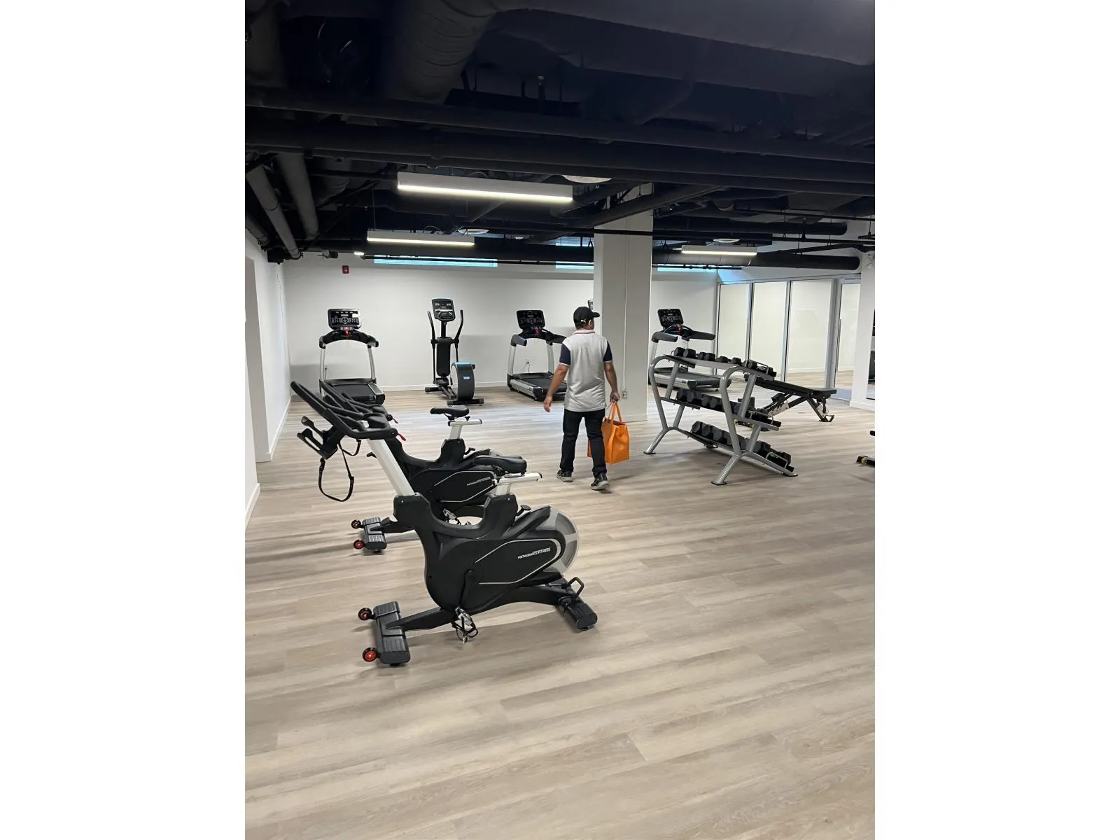 411 13788 76 AVENUE