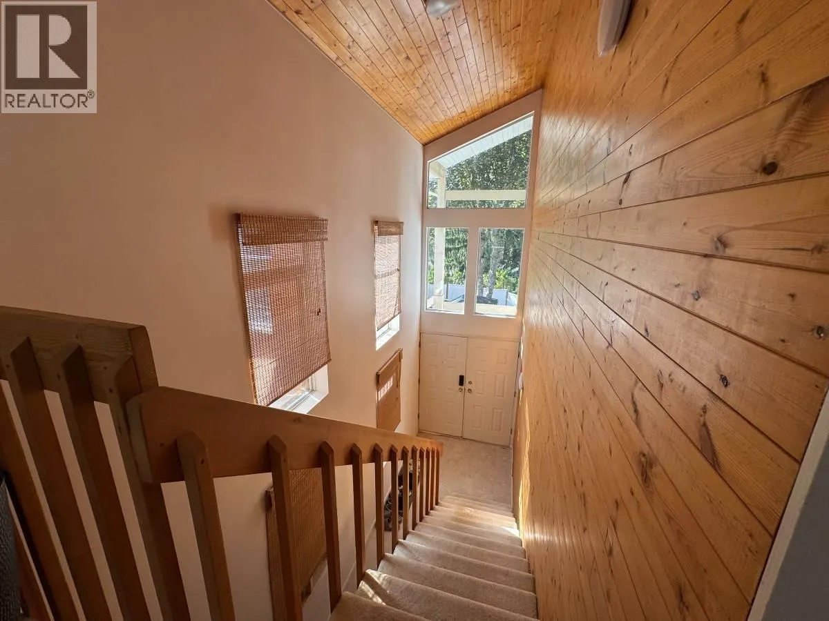 UPPER 23418 TAMARACK LANE