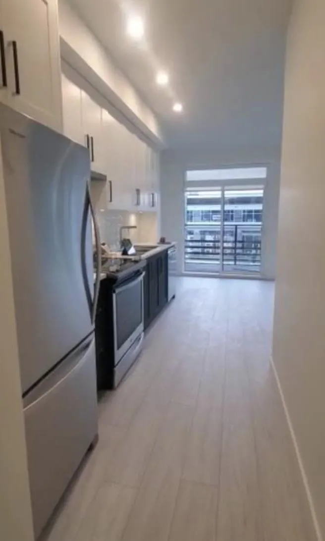 207 18811 72 AVE