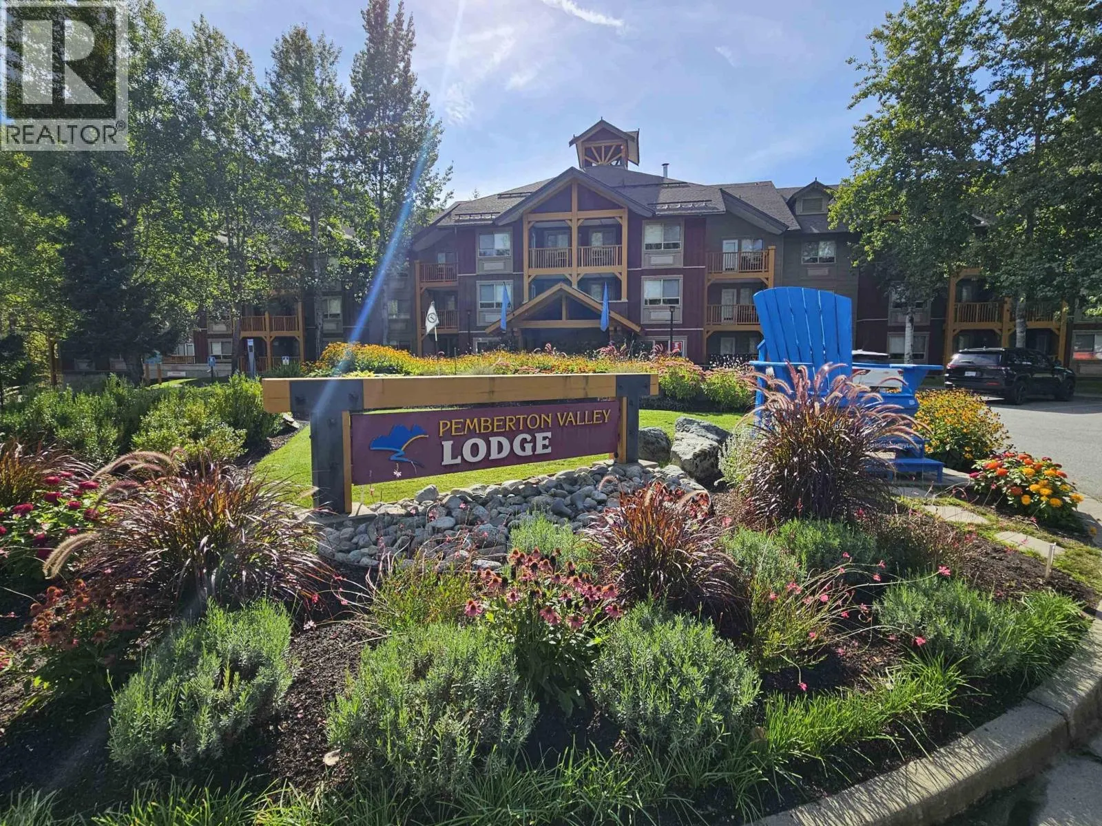 105 1490 HIGHWAY 99