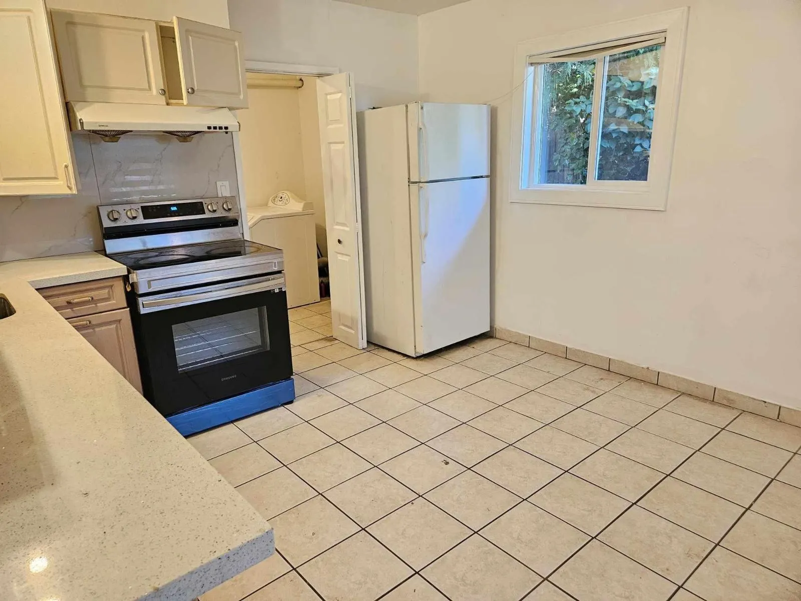 13019-13021 106 AVENUE