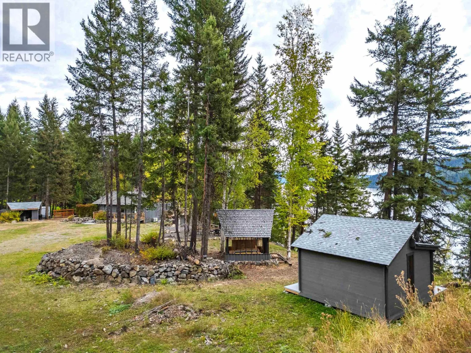 3825 CANIM-HENDRIX LAKE ROAD