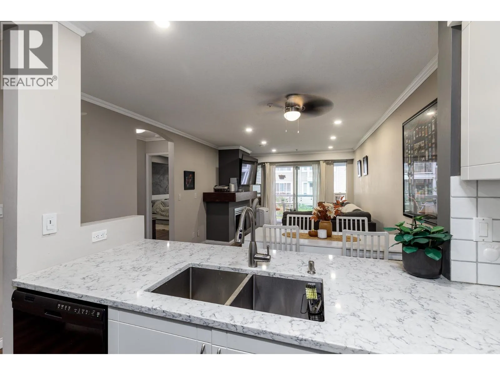 202 3033 TERRAVISTA PLACE
