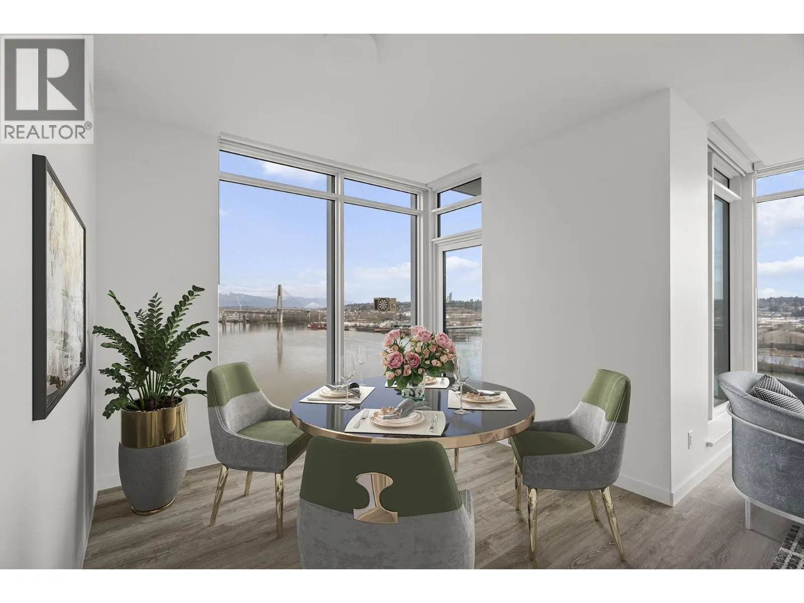 1407 680 QUAYSIDE DRIVE