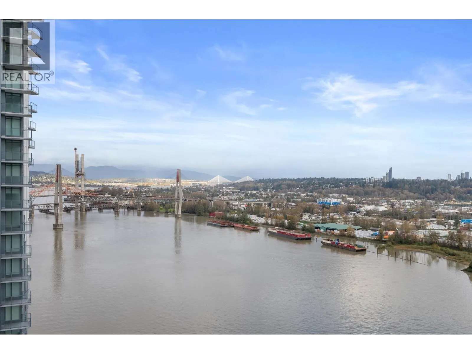 1407 680 QUAYSIDE DRIVE