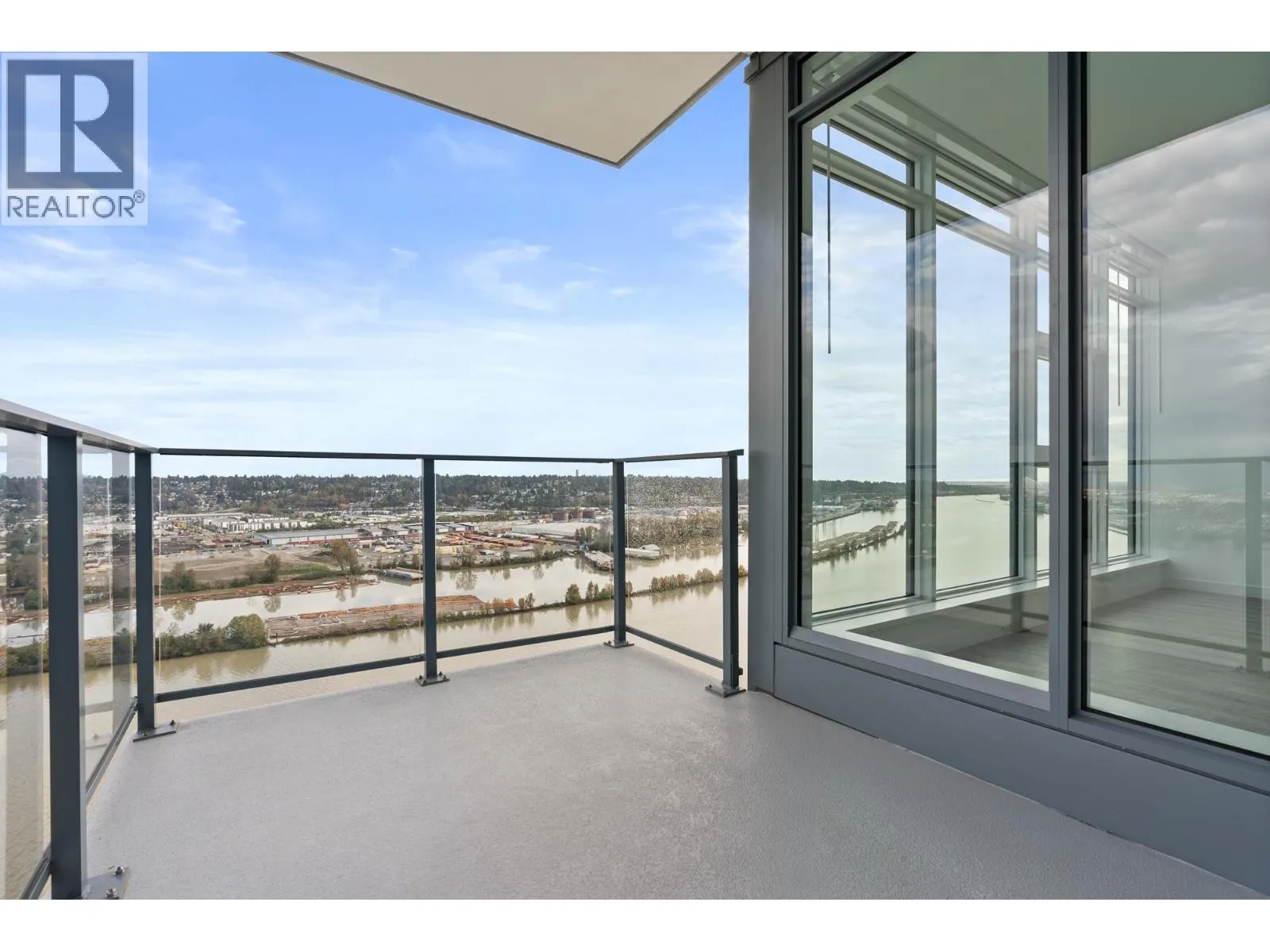 1407 680 QUAYSIDE DRIVE