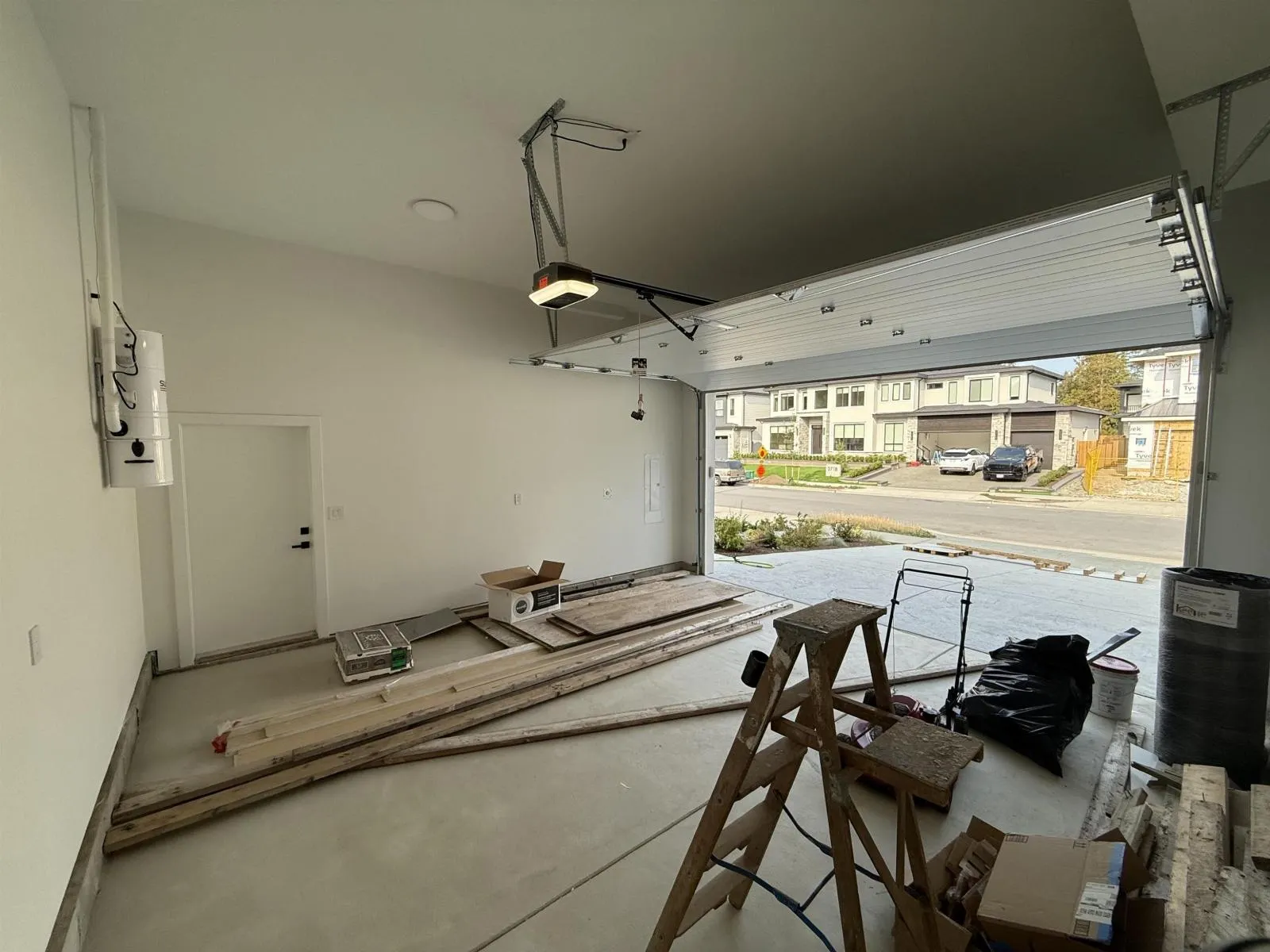 2711 202 STREET