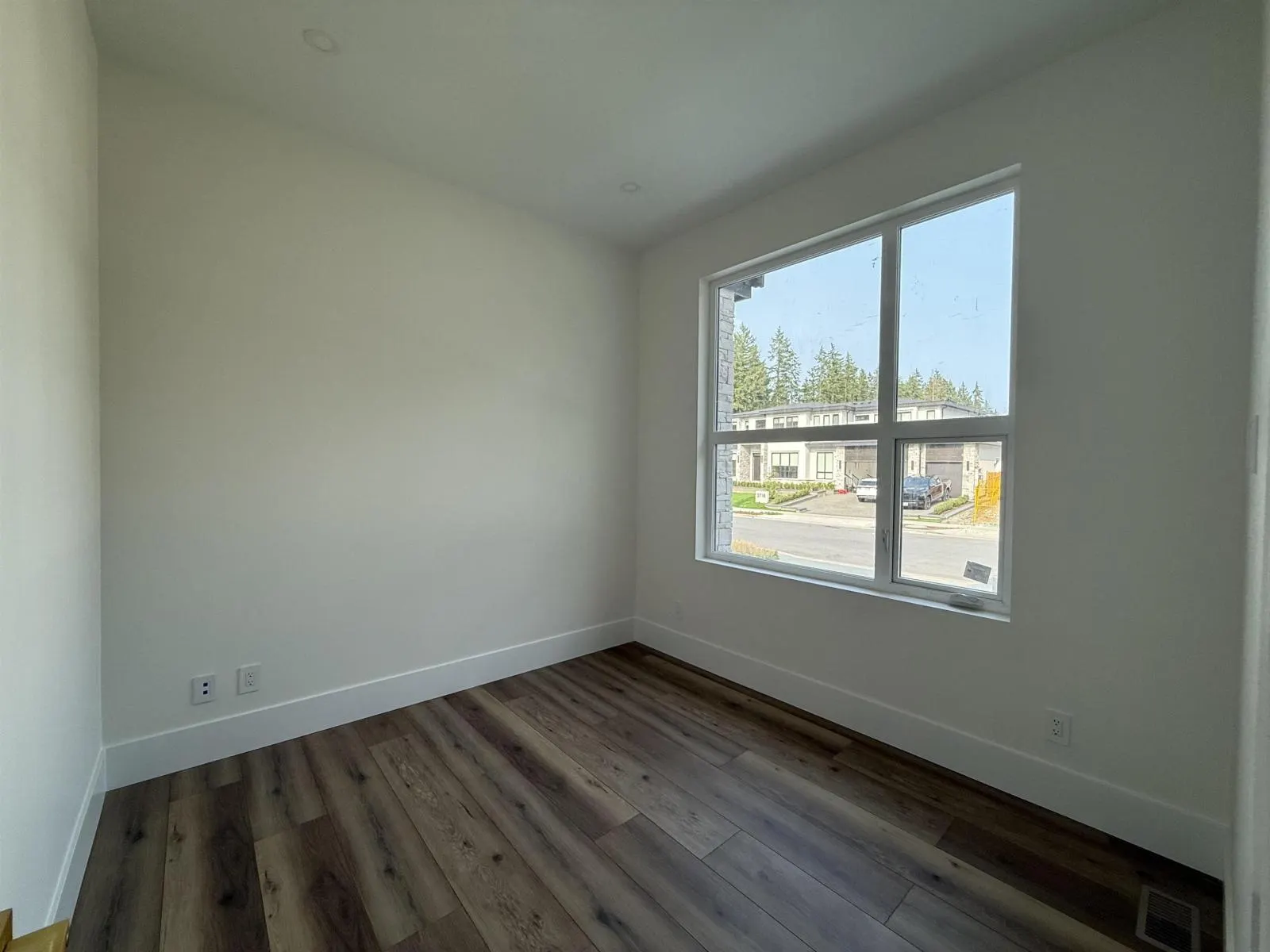 2711 202 STREET