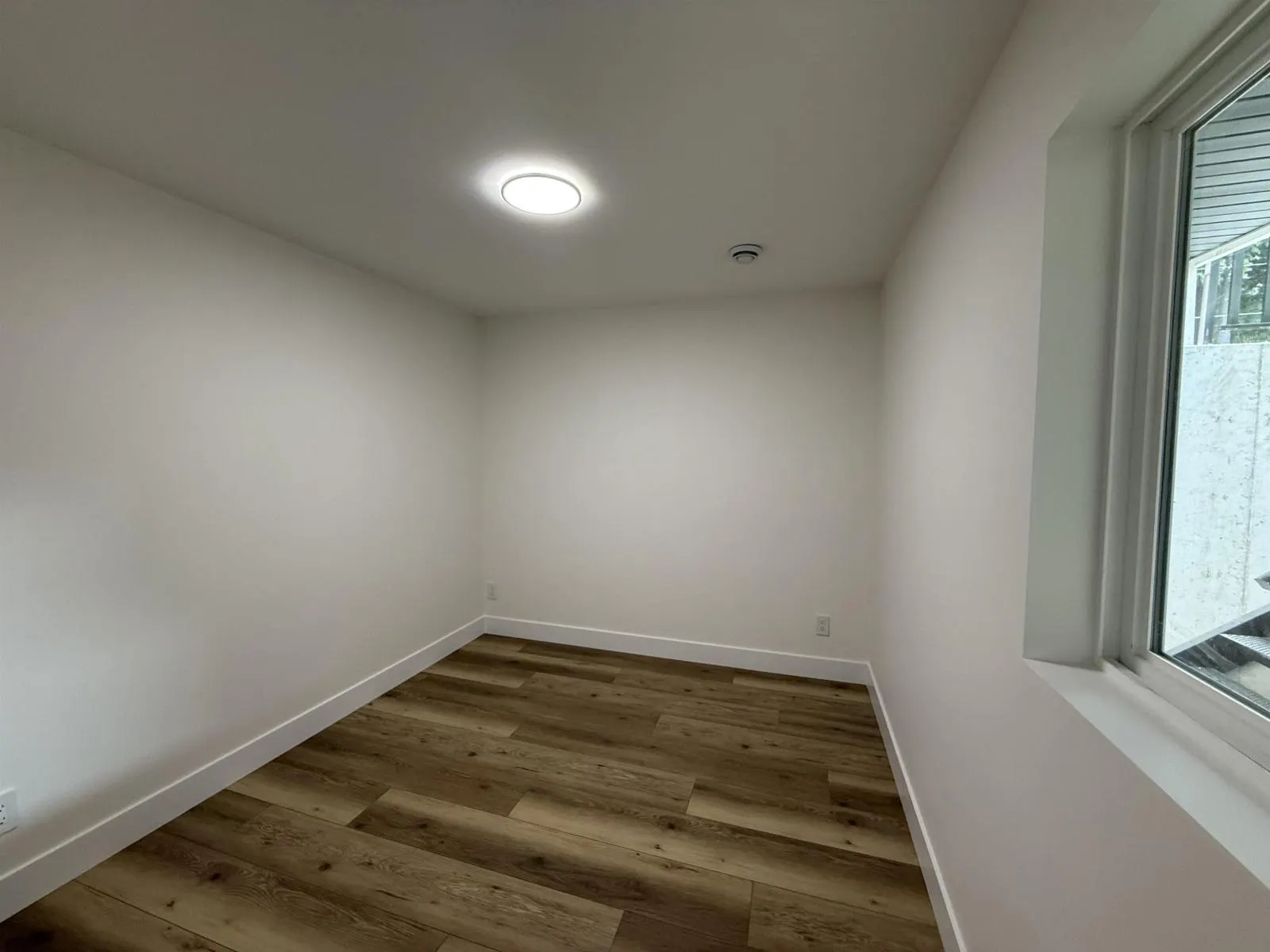2711 202 STREET
