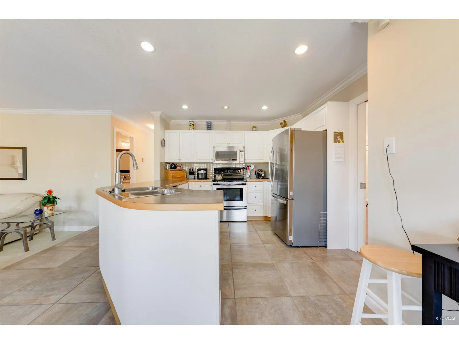 15303 28A AVENUE