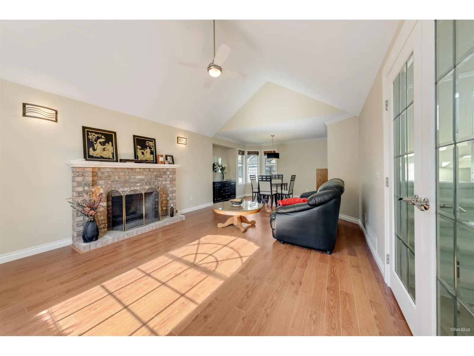 15303 28A AVENUE