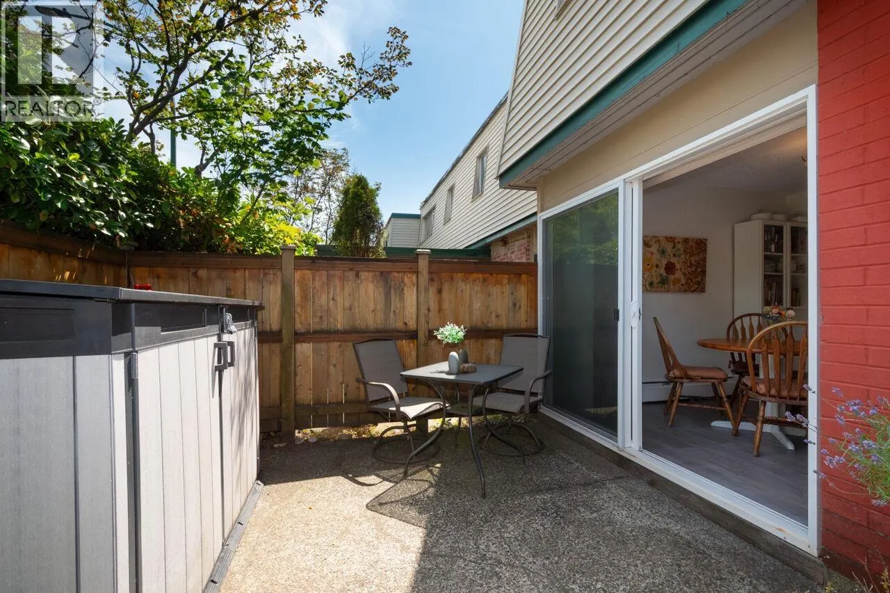 2765 WESTVIEW DRIVE