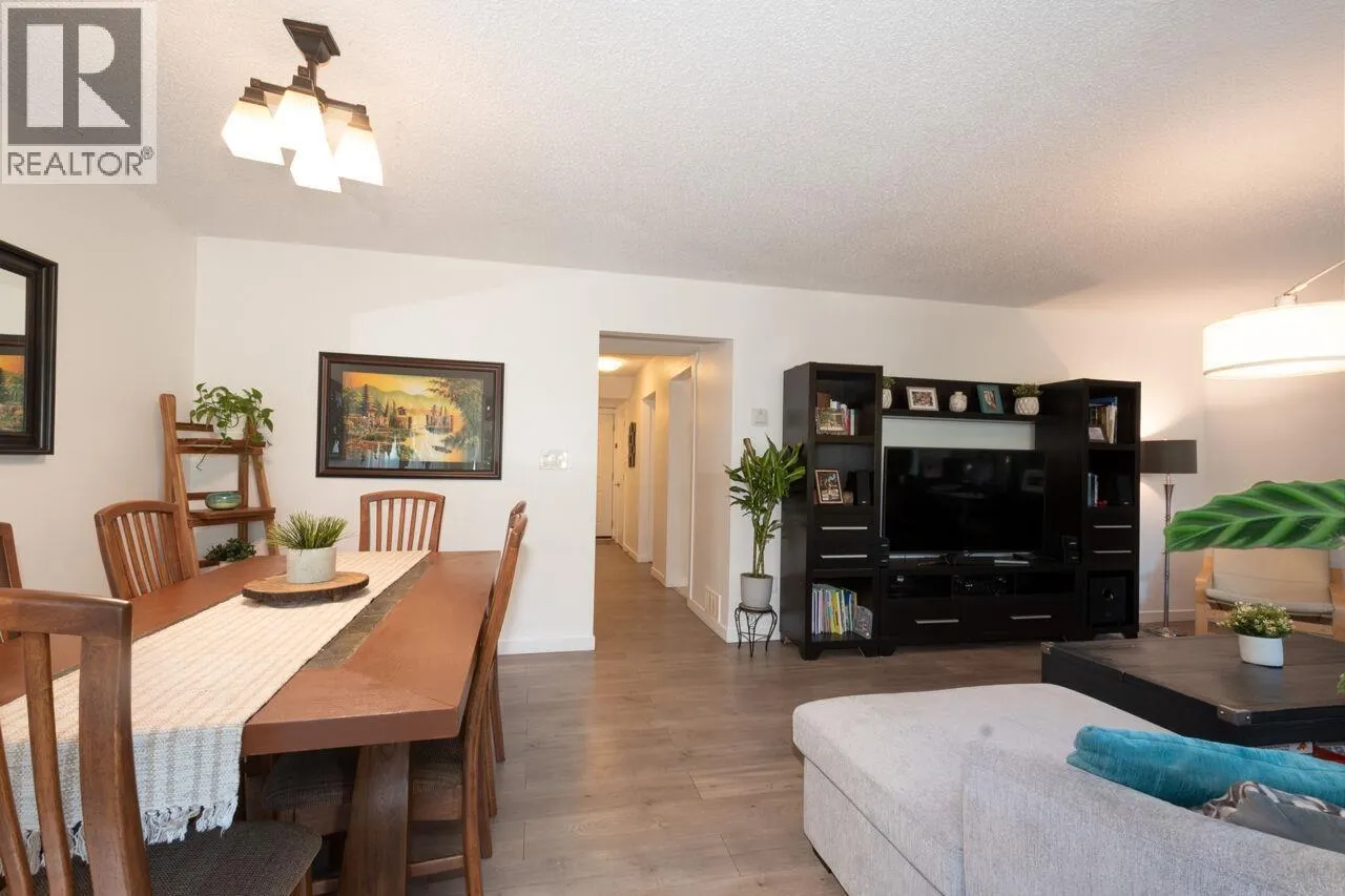 2765 WESTVIEW DRIVE