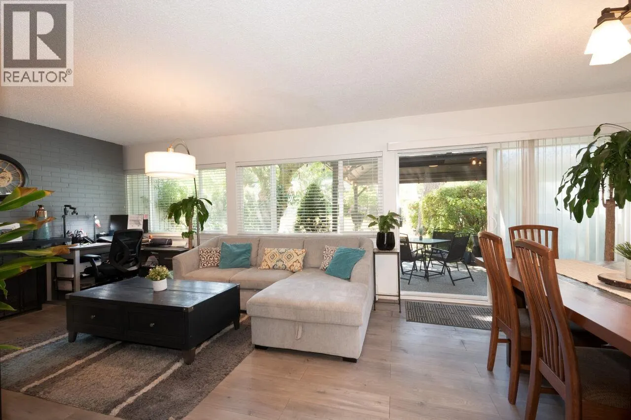 2765 WESTVIEW DRIVE