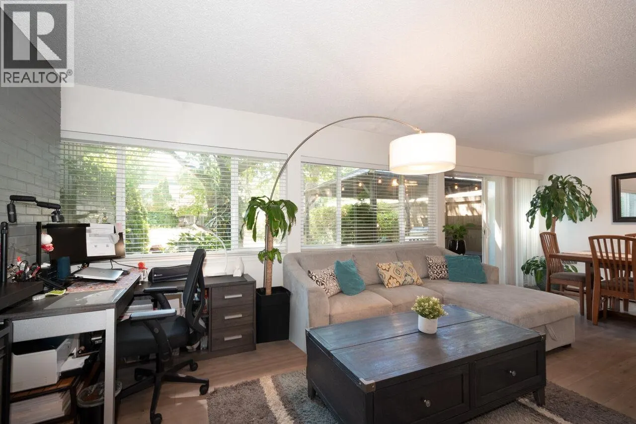 2765 WESTVIEW DRIVE