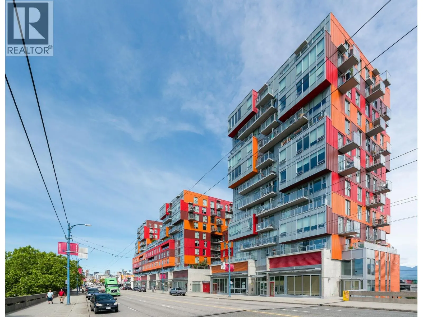 808 933 E HASTINGS STREET
