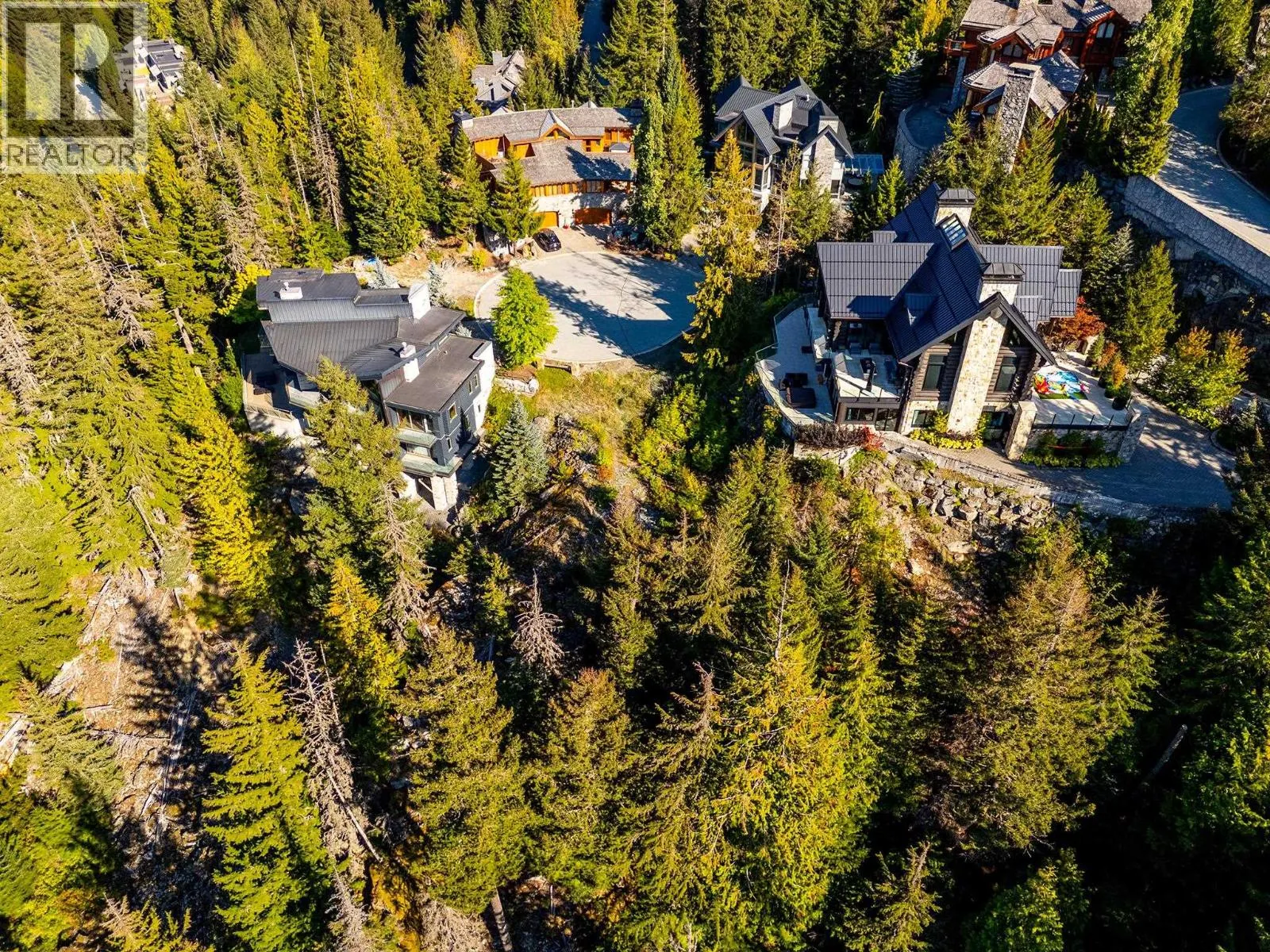 3853 SUNRIDGE COURT