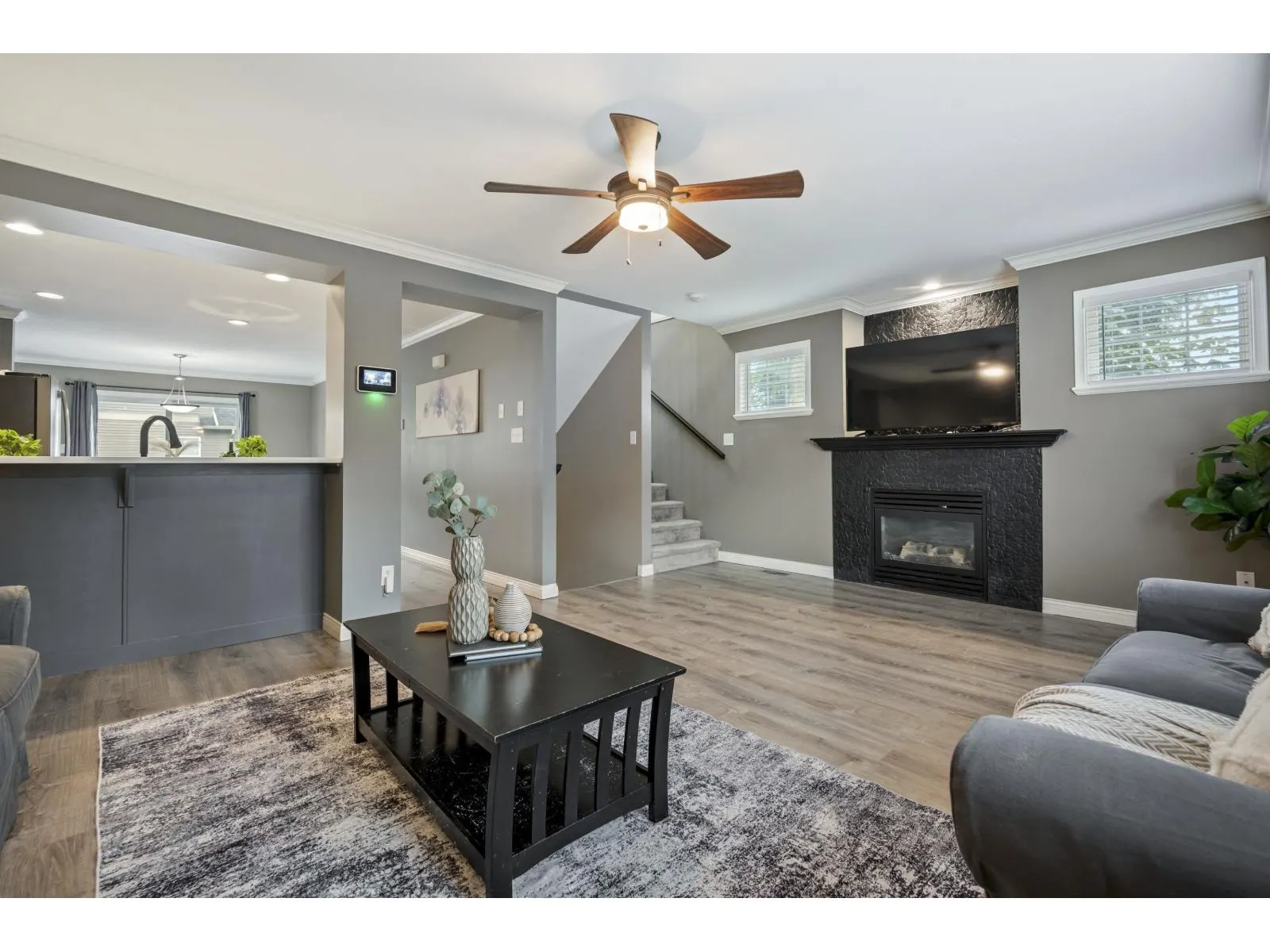 16 8830 NOWELL STREET|Chilliwack Proper South