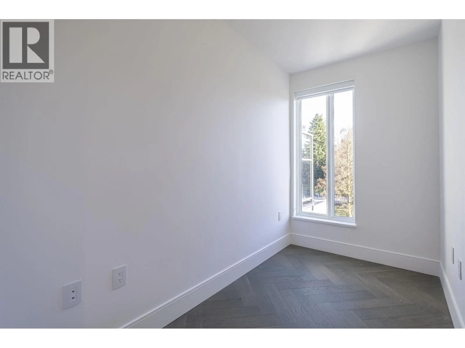 603 4675 CAMBIE STREET