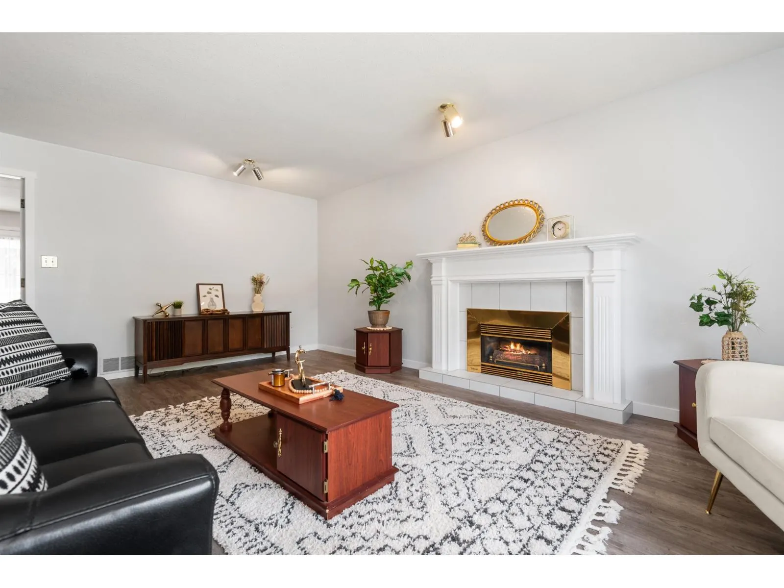 63740 ROSEWOOD AVENUE|Hope