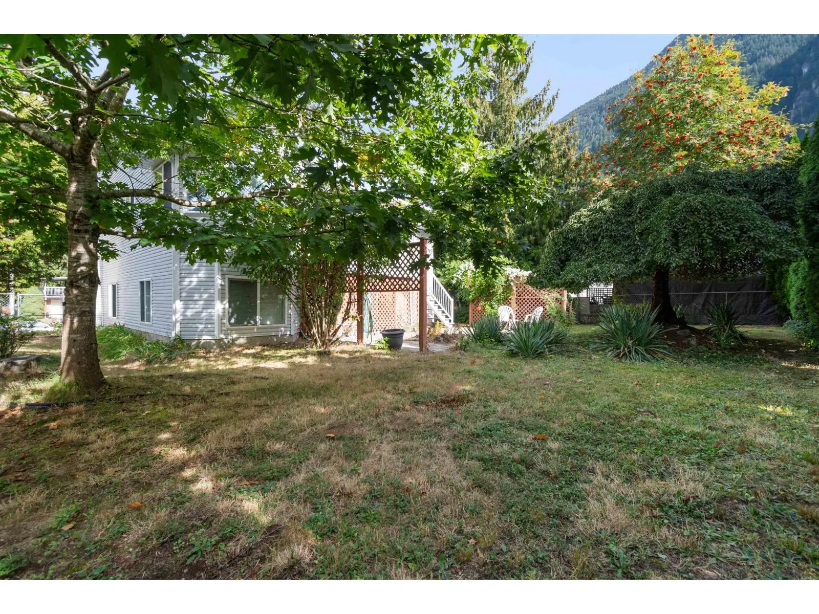63740 ROSEWOOD AVENUE|Hope