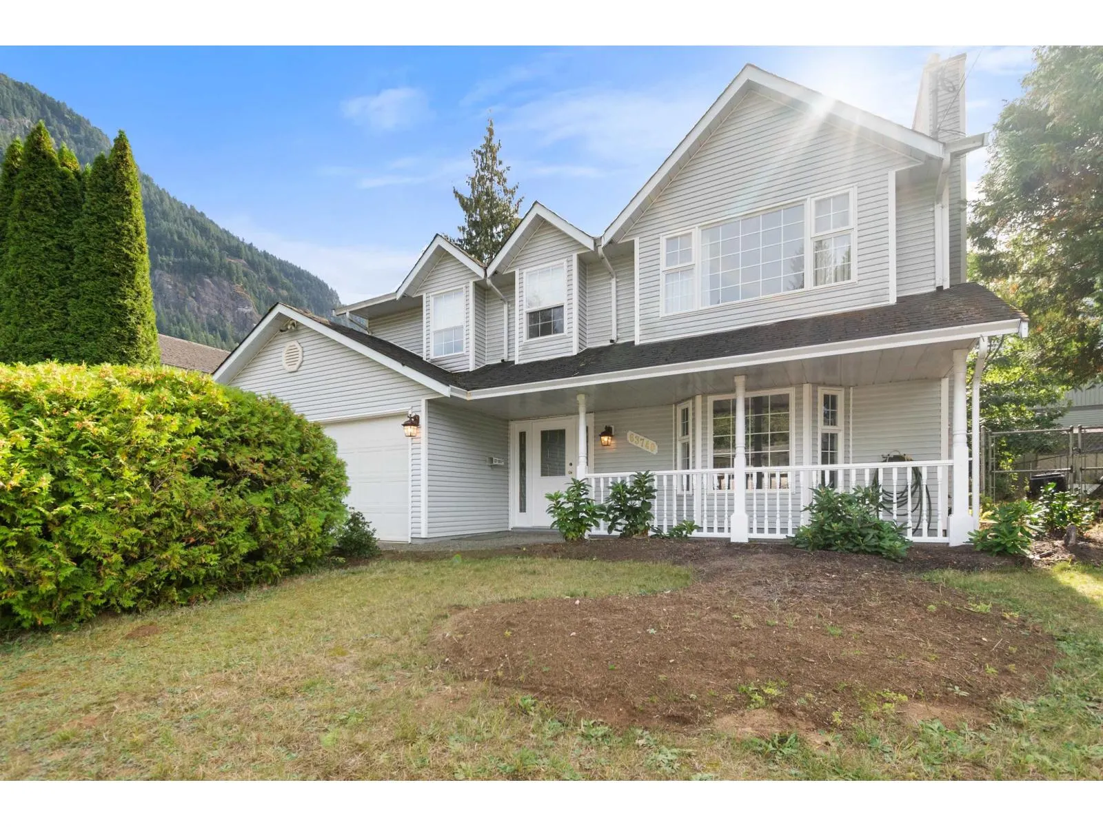63740 ROSEWOOD AVENUE|Hope