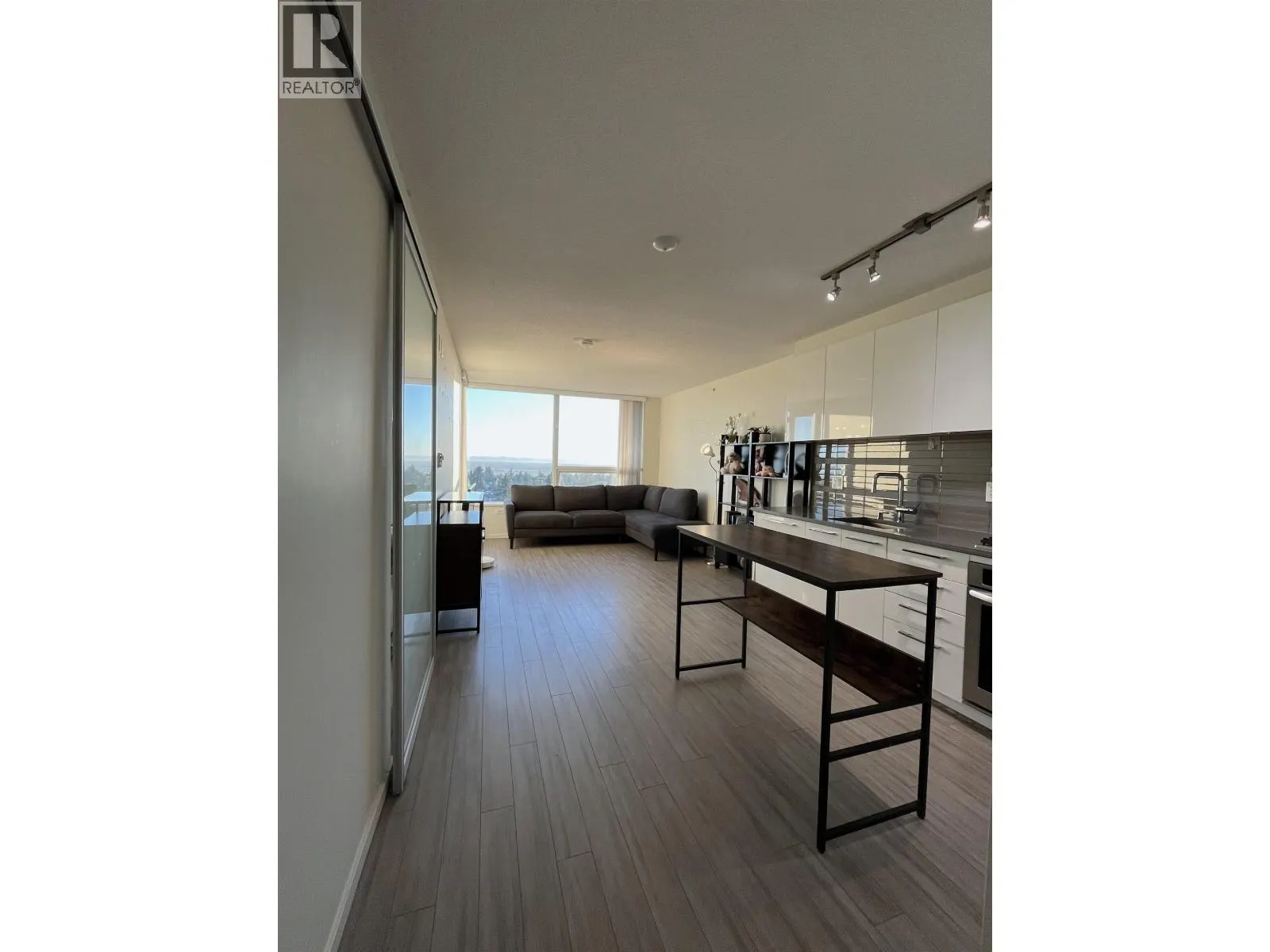 1503 6658 DOW AVENUE