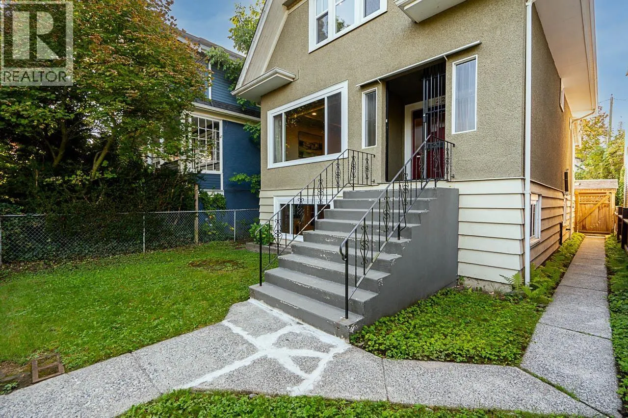 22 E 18TH AVENUE