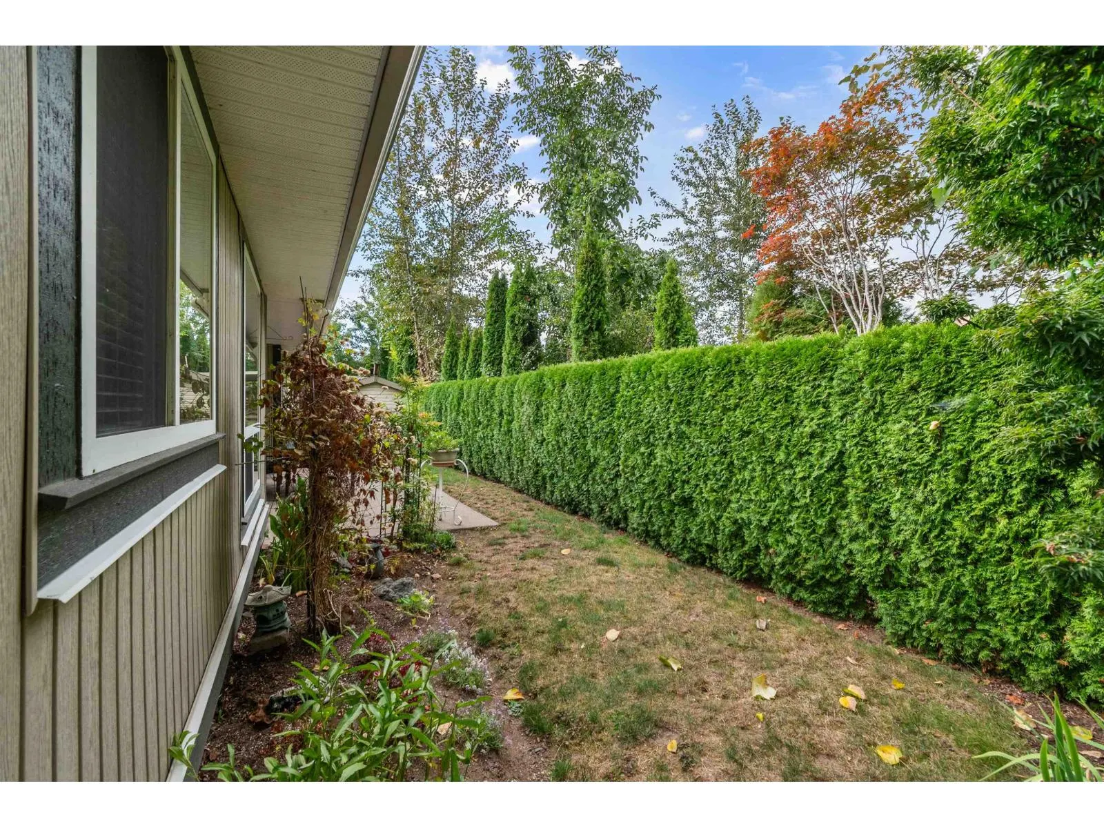 2 46271 RIVERSIDE DRIVE|Chilliwack Proper East