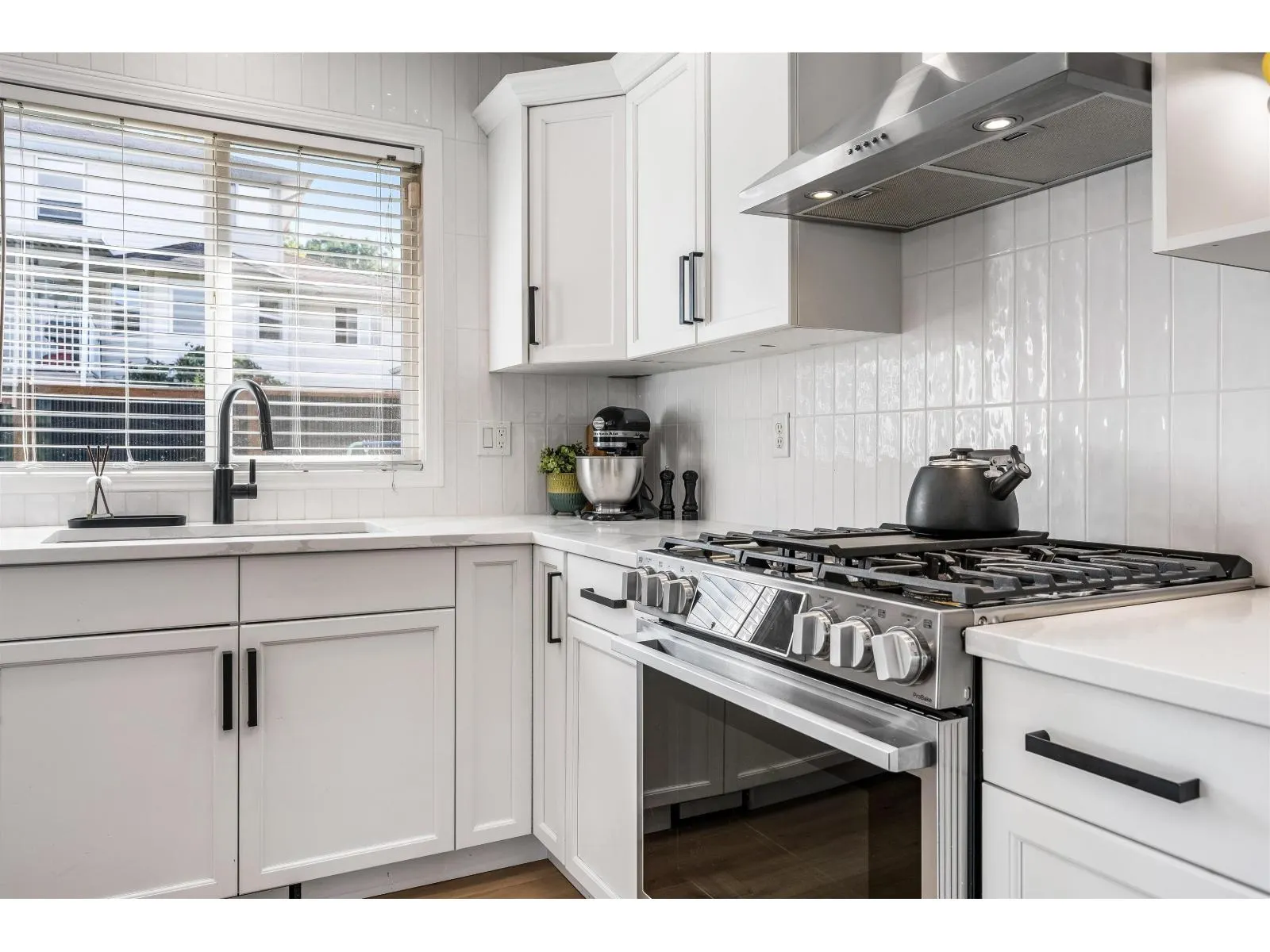 46503 FETTERLY PLACE|Promontory