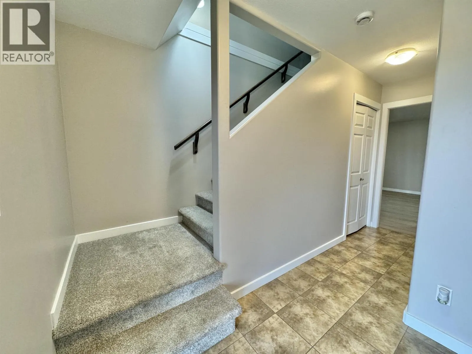 97 EAGLE CRESCENT