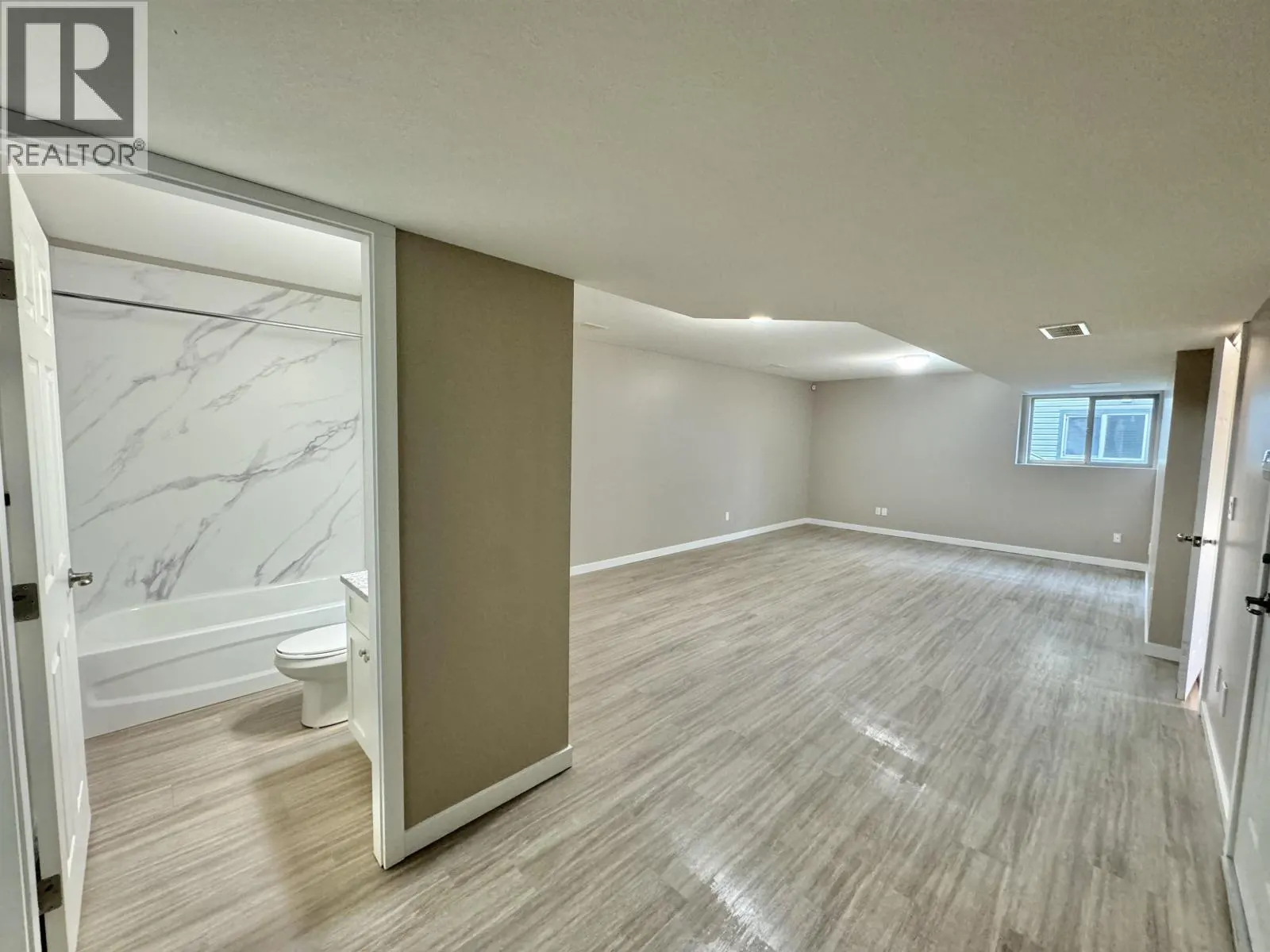 97 EAGLE CRESCENT
